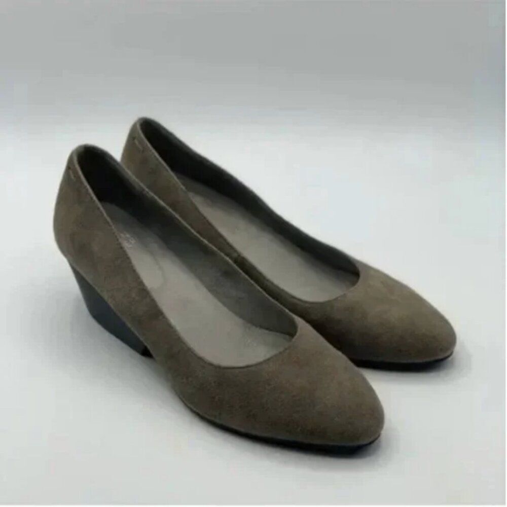 Eileen Fisher Hawk Pump Wedge Suede Gray Block Heel Women's Size 7.5